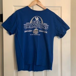 University of Kentucky Wildcats Large TShirt